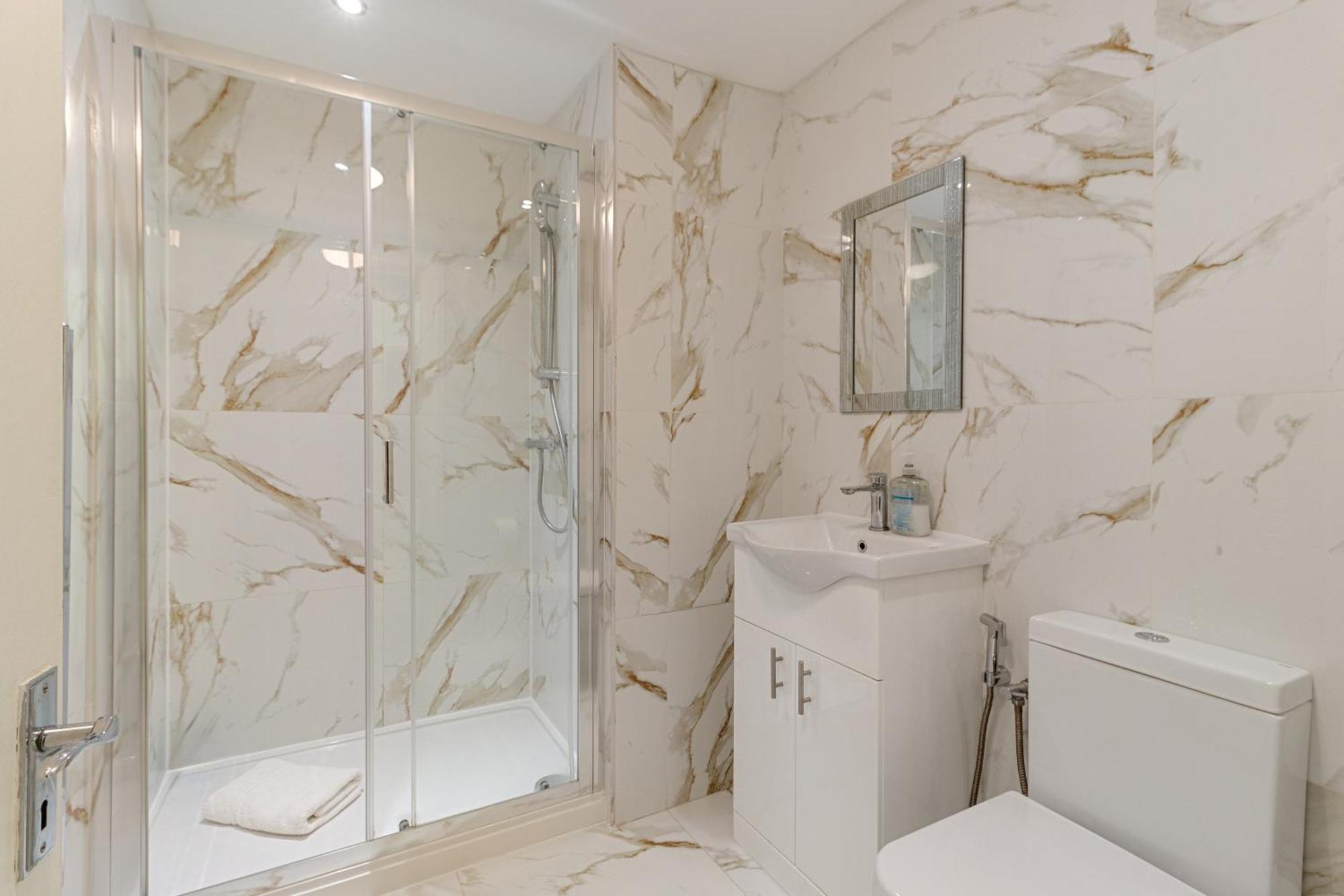 Oxford Street Chic Retreat - Unparalleled Elegance And Urban Comfort! Gc1 Londen Buitenkant foto